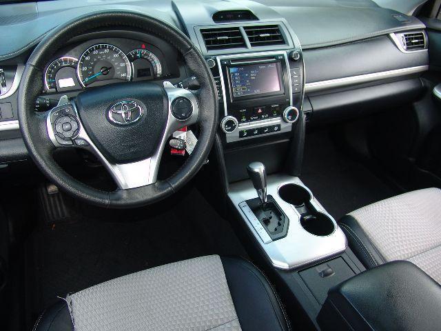 Toyota Camry 2012 photo 23