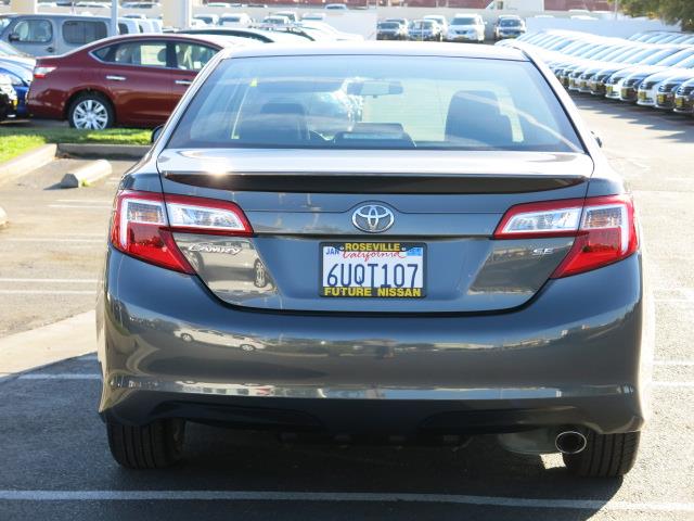 Toyota Camry 2012 photo 6