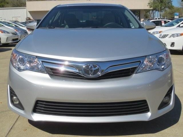 Toyota Camry 2012 photo 2