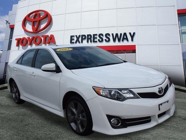 Toyota Camry 2012 photo 4