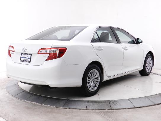 Toyota Camry X Sedan