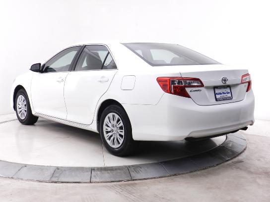 Toyota Camry 2012 photo 2