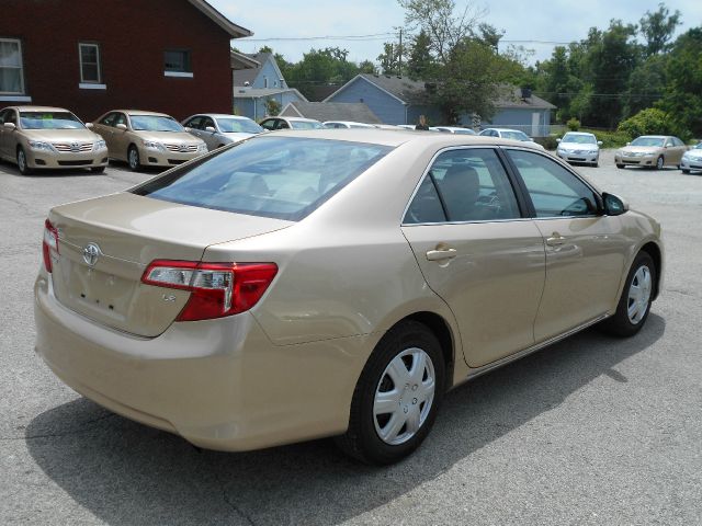 Toyota Camry 2012 photo 22