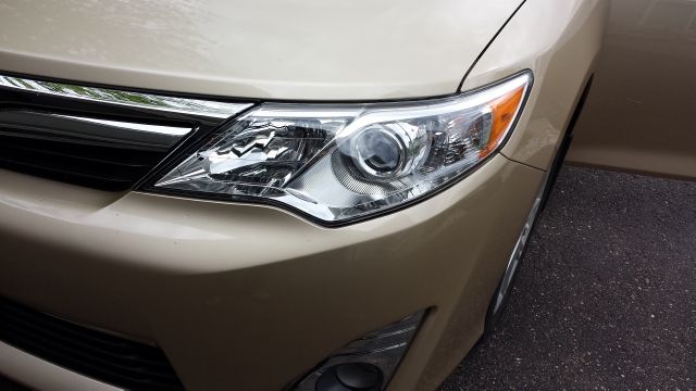 Toyota Camry 2012 photo 18