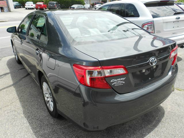 Toyota Camry 2012 photo 2