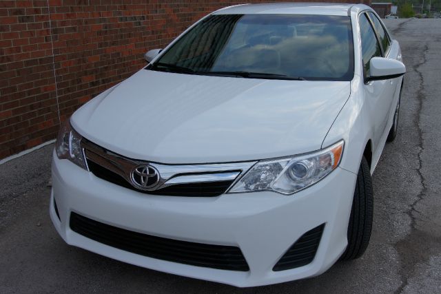 Toyota Camry 2012 photo 2