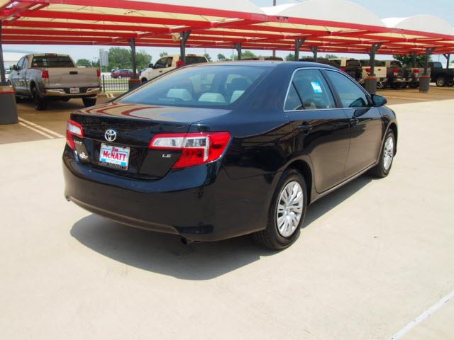 Toyota Camry 2012 photo 1