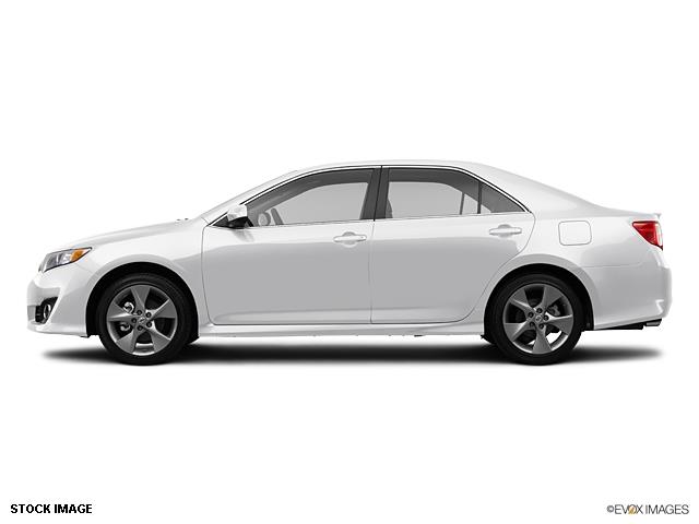 Toyota Camry 2013 photo 2