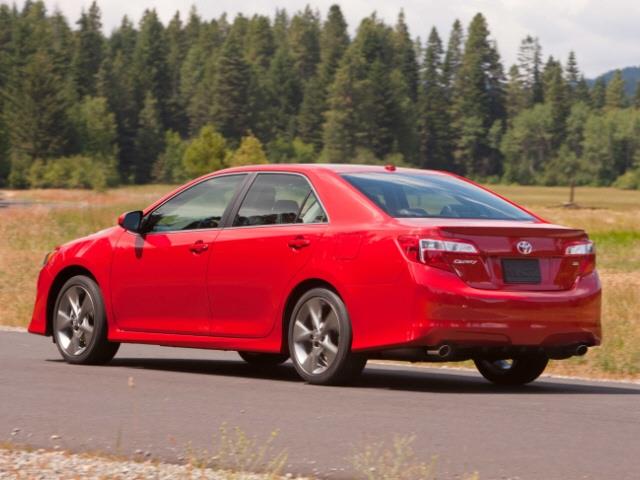 Toyota Camry 2013 photo 3