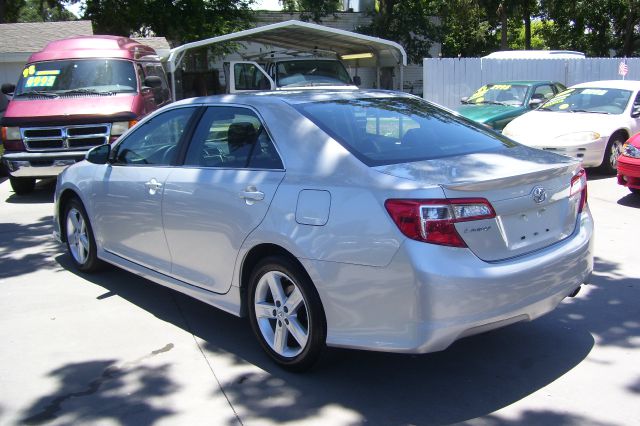 Toyota Camry 2013 photo 3