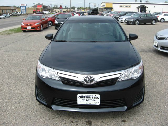 Toyota Camry 2013 photo 8