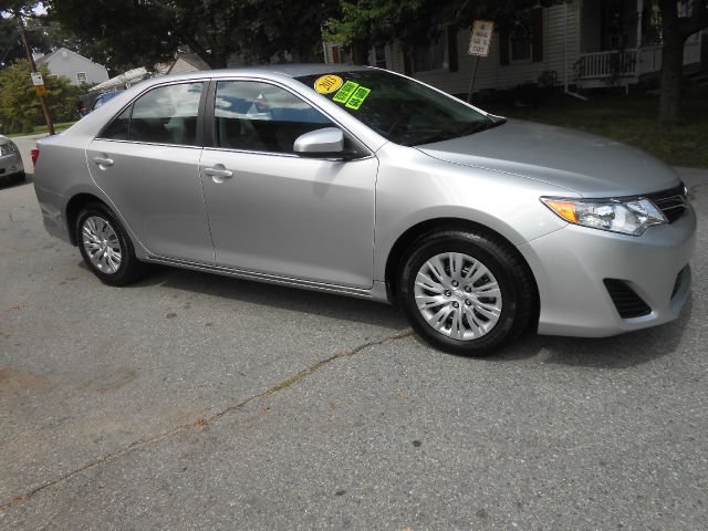 Toyota Camry 2013 photo 2