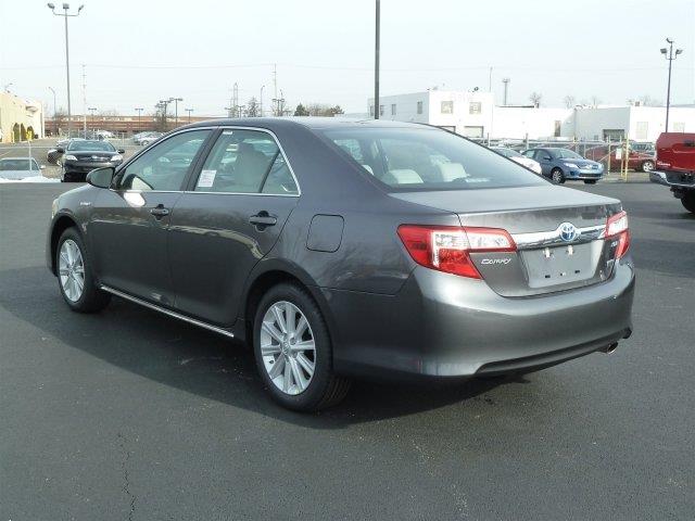 Toyota Camry 2013 photo 1