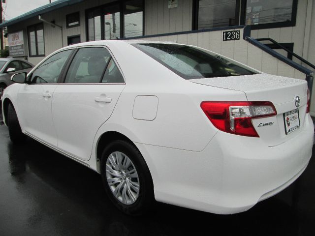 Toyota Camry 2013 photo 1