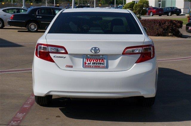 Toyota Camry 2013 photo 0