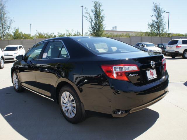 Toyota Camry X Sedan