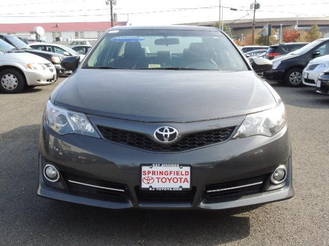 Toyota Camry 2014 photo 3