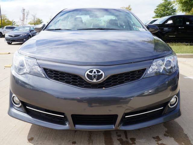 Toyota Camry 2014 photo 3