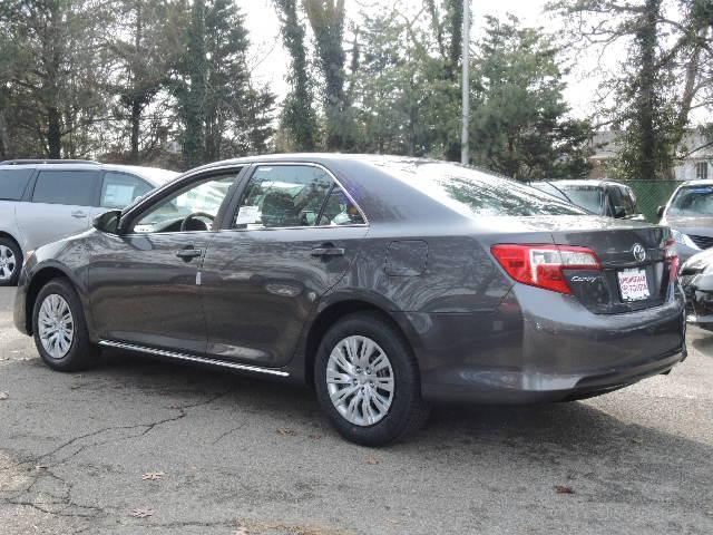 Toyota Camry 2014 photo 2