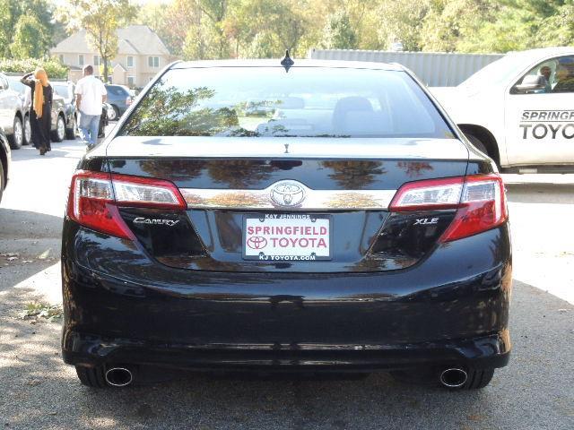 Toyota Camry SEL Sport Utility 4D Sedan