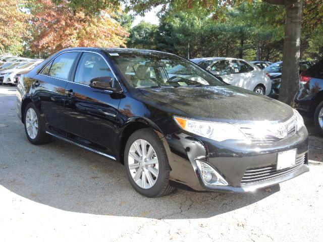 Toyota Camry 2014 photo 2