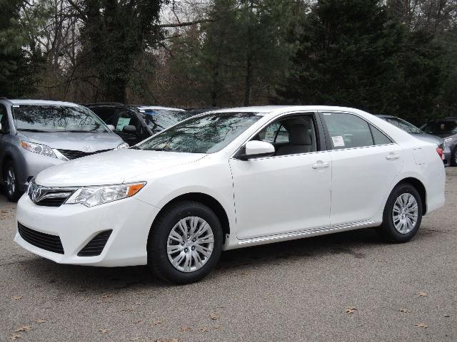 Toyota Camry 2014 photo 2