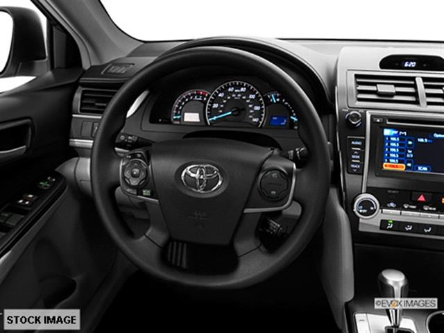 Toyota Camry 2014 photo 1