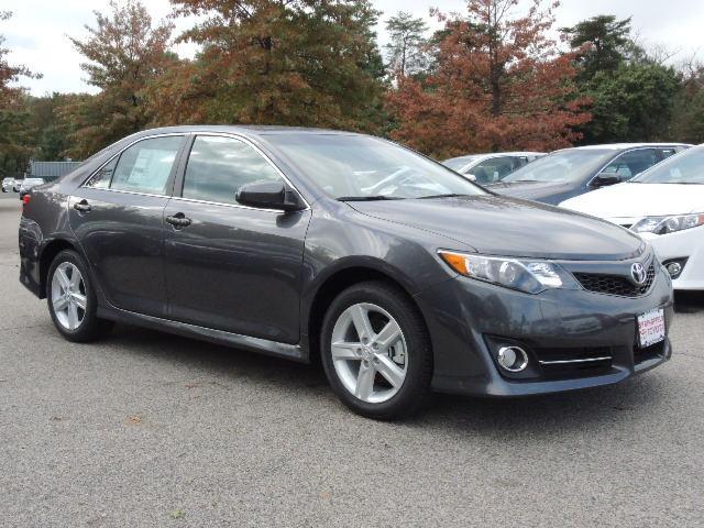 Toyota Camry 2014 photo 1