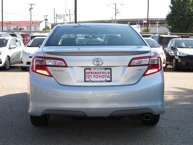 Toyota Camry SE Sedan