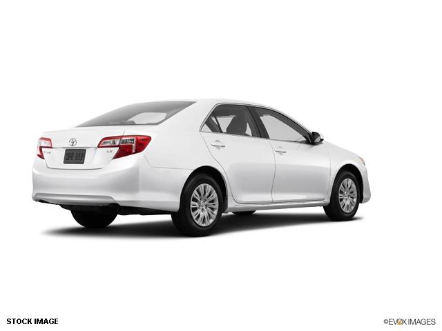 Toyota Camry 2014 photo 3