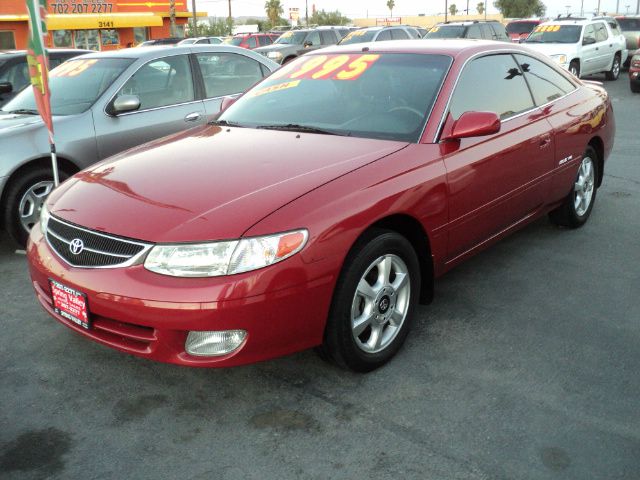 Toyota Camry Solara 2000 photo 2