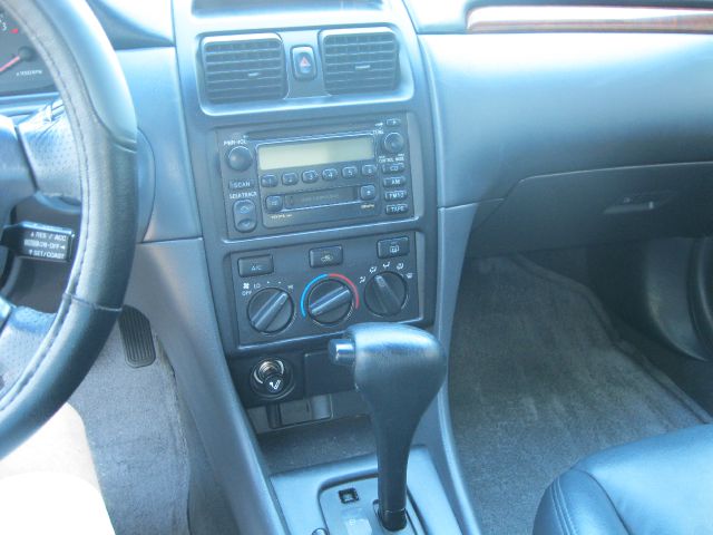 Toyota Camry Solara 2000 photo 4