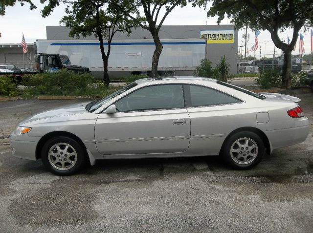 Toyota Camry Solara 2001 photo 3