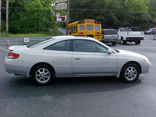 Toyota Camry Solara 2001 photo 2