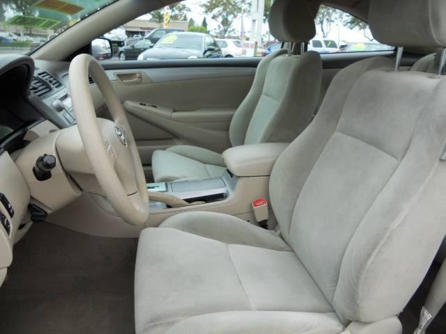 Toyota Camry Solara 2004 photo 2