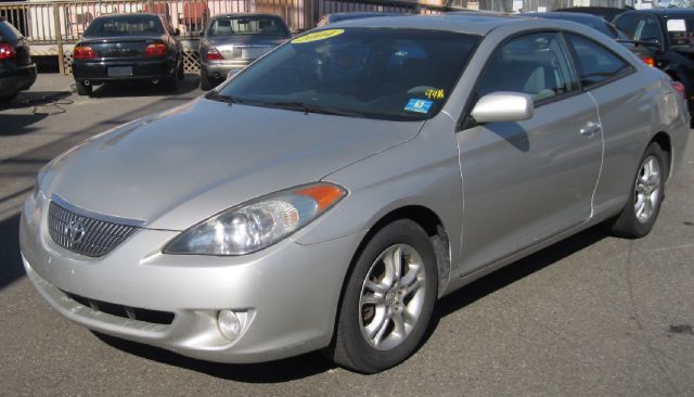 Toyota Camry Solara 2004 photo 1