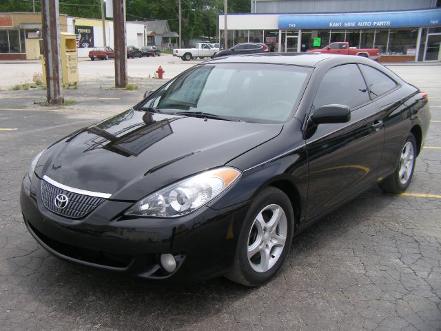 Toyota Camry Solara 2004 photo 1