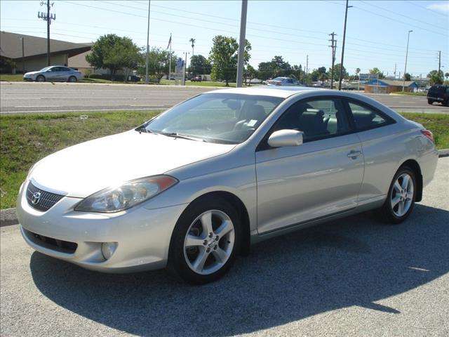 Toyota Camry Solara 2004 photo 2