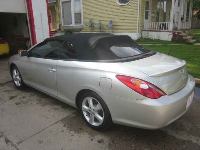 Toyota Camry Solara 2004 photo 2