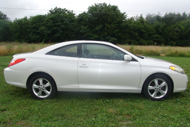 Toyota Camry Solara 2004 photo 3