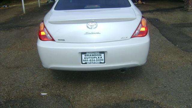 Toyota Camry Solara 2004 photo 3