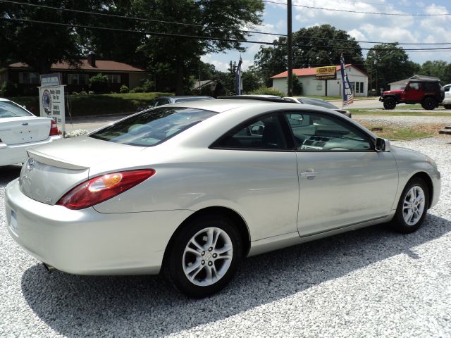 Toyota Camry Solara 2004 photo 3