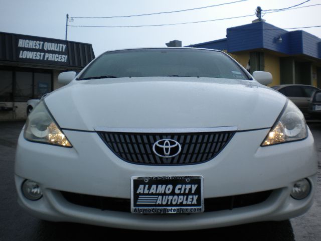 Toyota Camry Solara 2004 photo 16