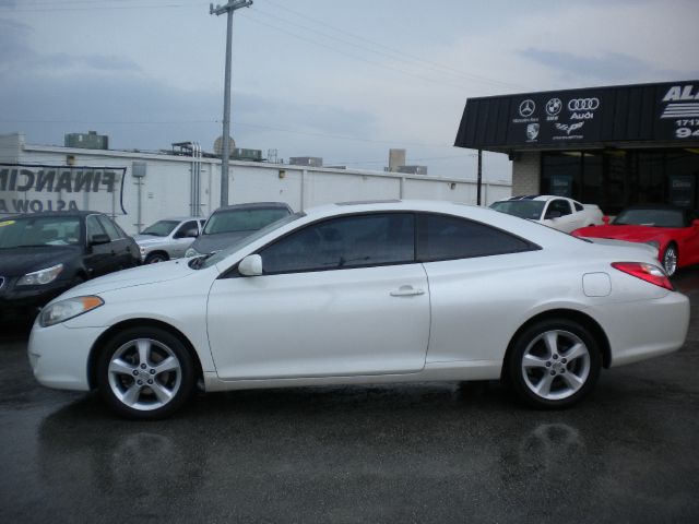 Toyota Camry Solara 2004 photo 20