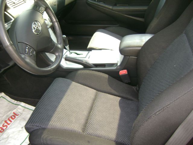 Toyota Camry Solara 2004 photo 23