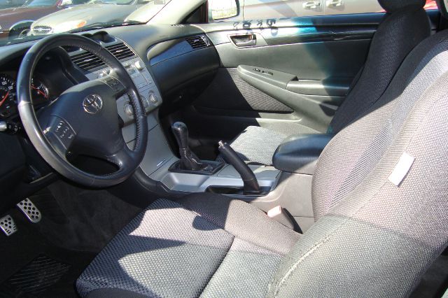 Toyota Camry Solara 2004 photo 4