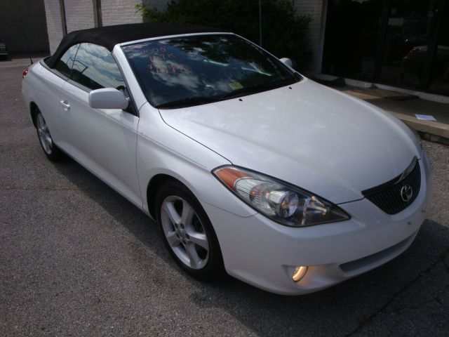 Toyota Camry Solara 2005 photo 2