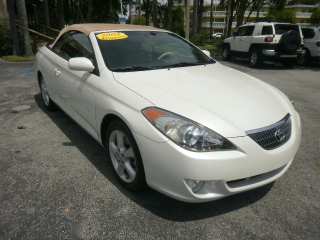 Toyota Camry Solara 2005 photo 2