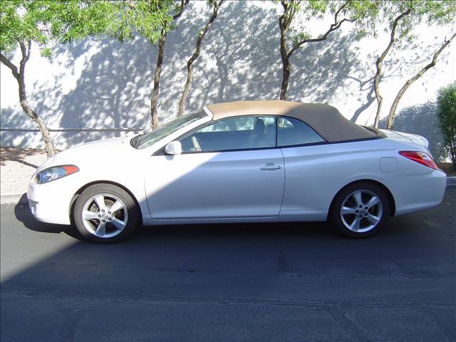 Toyota Camry Solara 2005 photo 1