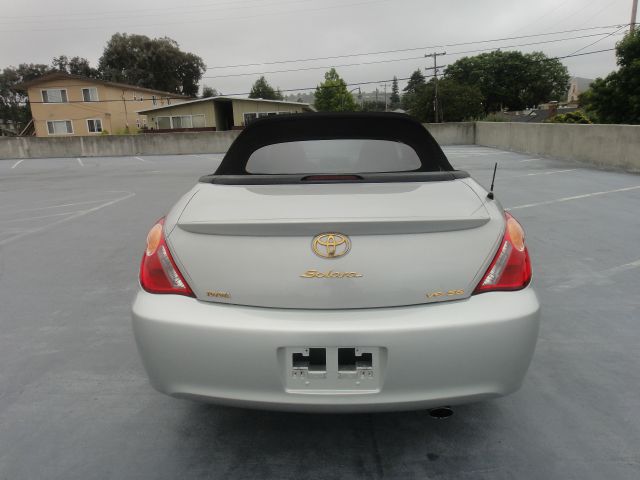 Toyota Camry Solara 2006 photo 2